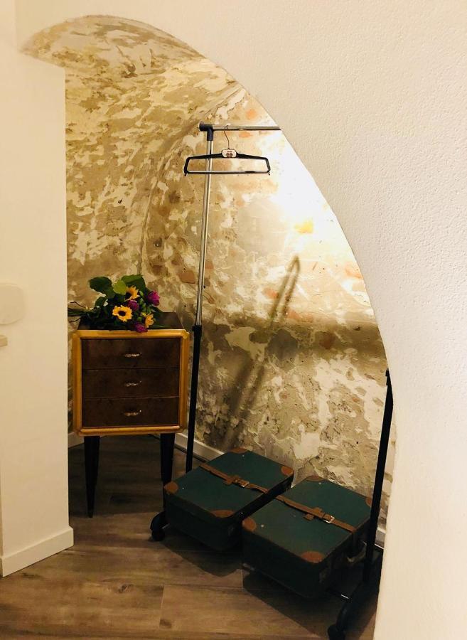 Lu.Lu Suite And Rooms Piacenza Eksteriør billede