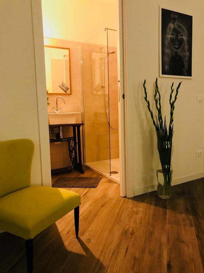 Lu.Lu Suite And Rooms Piacenza Eksteriør billede